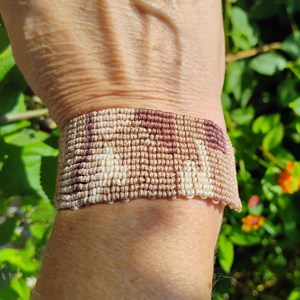 BRAZALETE GEOMETRIA IRREGULAR MARRON