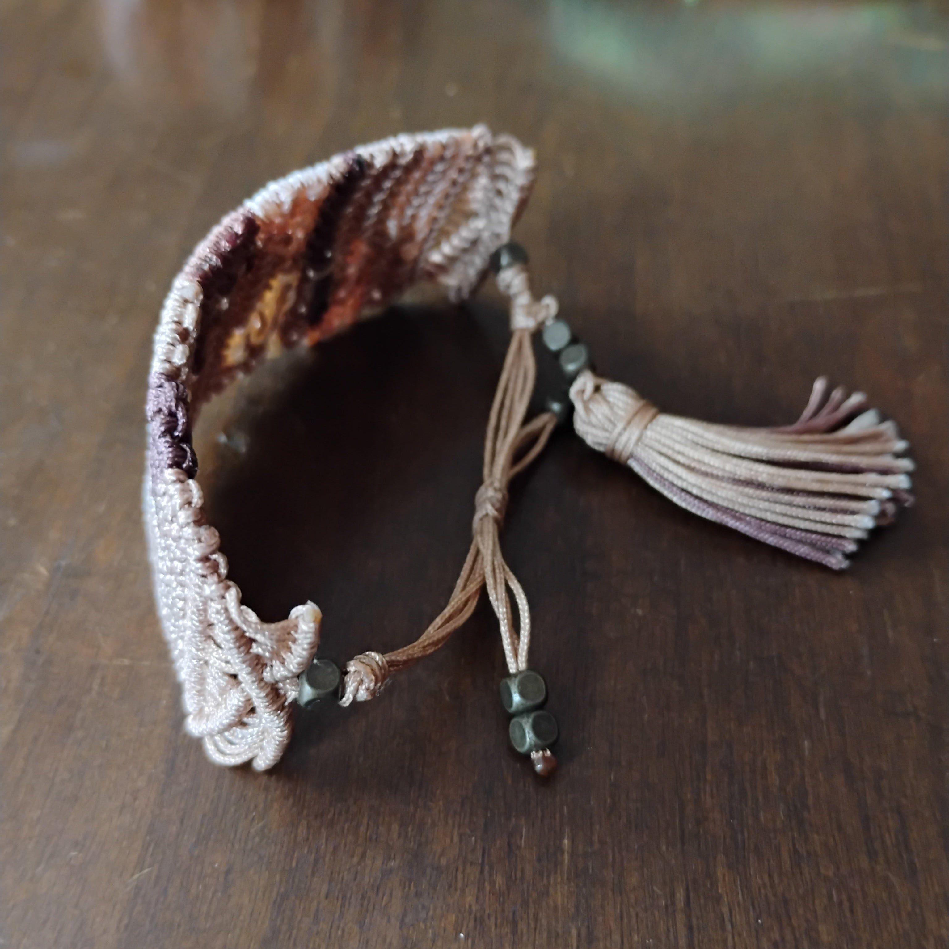 BRAZALETE GEOMETRIA IRREGULAR MARRON
