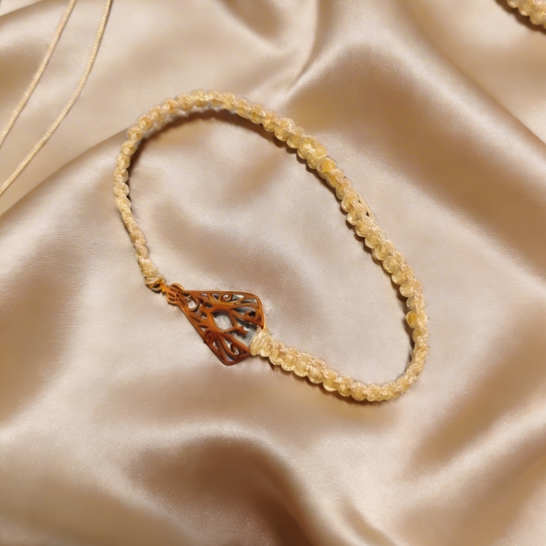 PULSERA VIRGEN CON MANTO