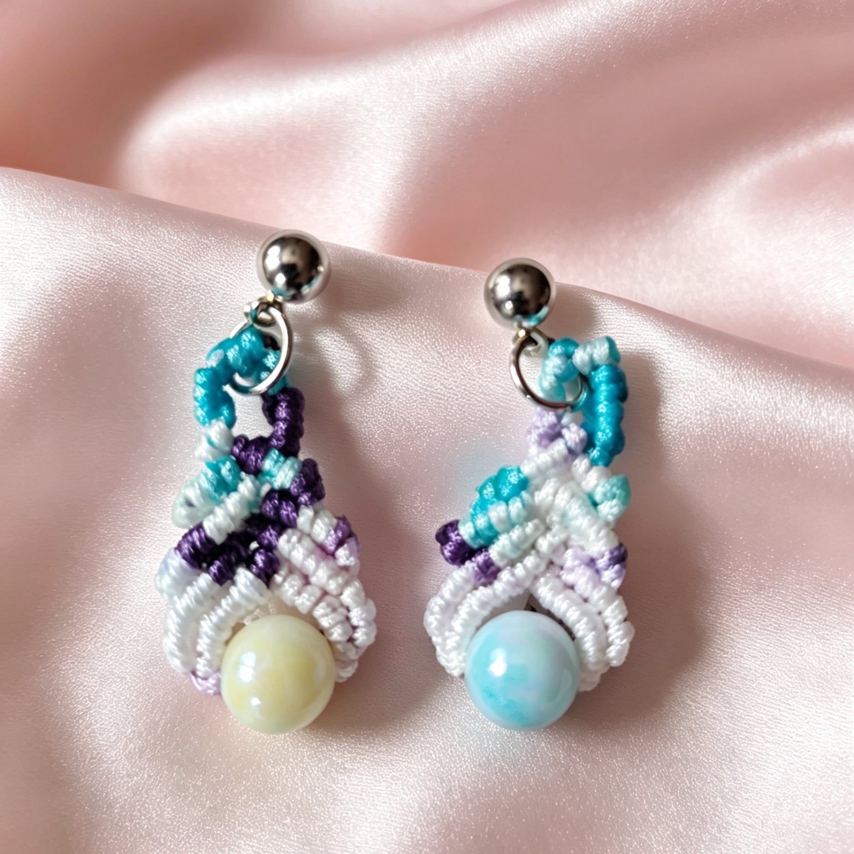 PENDIENTES PERLA TONOS AZULES